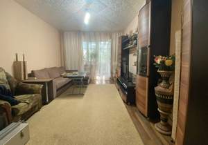2-к квартира, вторичка, 49м2, 1/5 этаж