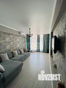 2-к квартира, вторичка, 64м2, 1/7 этаж