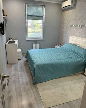 2-к квартира, вторичка, 55м2, 1/4 этаж