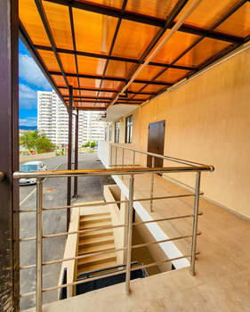 2-к квартира, вторичка, 70м2, 1/9 этаж