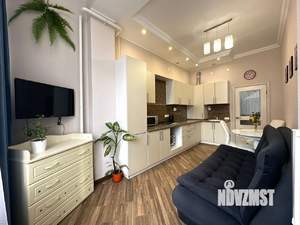 1-к квартира, вторичка, 53м2, 1/10 этаж