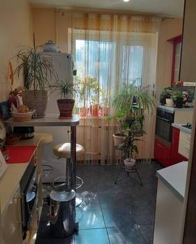 2-к квартира, вторичка, 49м2, 1/5 этаж