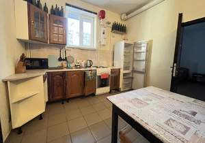 3-к квартира, вторичка, 68м2, 1/6 этаж
