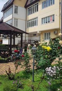 3-к квартира, вторичка, 95м2, 2/4 этаж