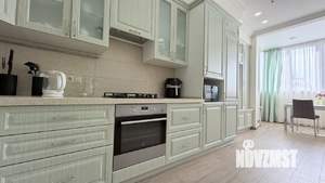 4-к квартира, вторичка, 100м2, 6/8 этаж