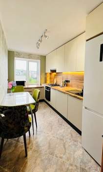 3-к квартира, вторичка, 63м2, 5/9 этаж
