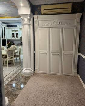 4-к квартира, вторичка, 168м2, 2/15 этаж