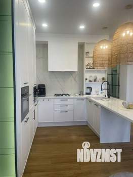 2-к квартира, вторичка, 104м2, 2/3 этаж