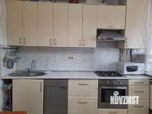 2-к квартира, вторичка, 80м2, 3/3 этаж