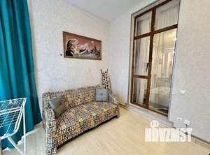 2-к квартира, вторичка, 68м2, 1/8 этаж