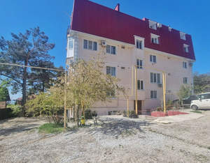 2-к квартира, вторичка, 61м2, 1/4 этаж