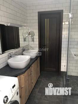 5-к квартира, вторичка, 136м2, 5/5 этаж