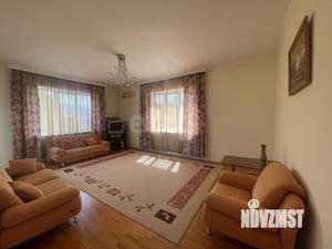 3-к квартира, вторичка, 97м2, 3/3 этаж