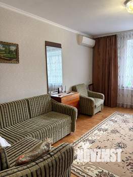 3-к квартира, вторичка, 64м2, 1/9 этаж