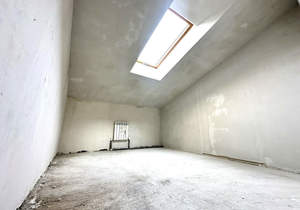 3-к квартира, вторичка, 108м2, 8/8 этаж